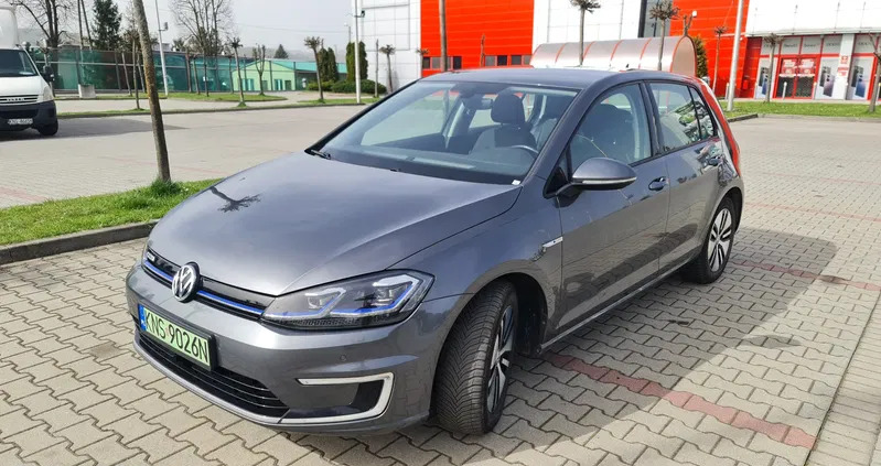 małopolskie Volkswagen Golf cena 73899 przebieg: 123500, rok produkcji 2018 z Pilica